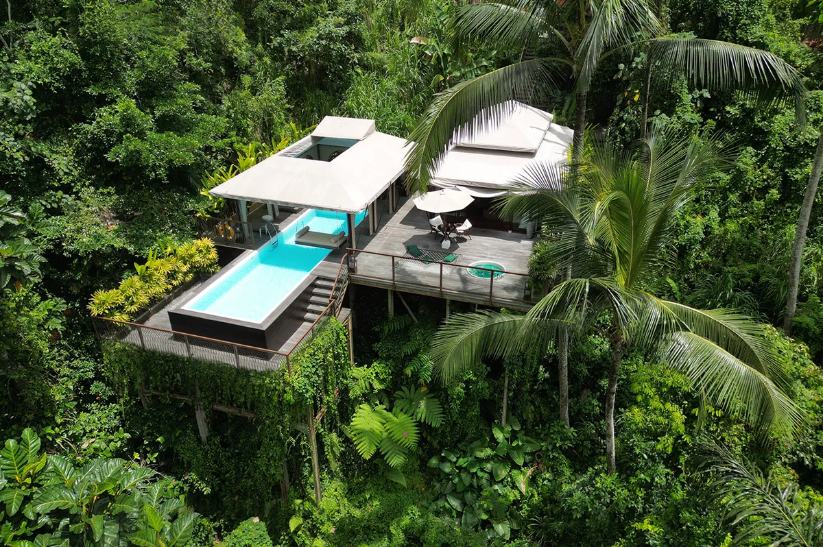 Sensual Infinity Pool Tent